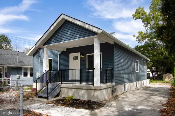 218 W Montrose St, VINELAND, NJ 08360