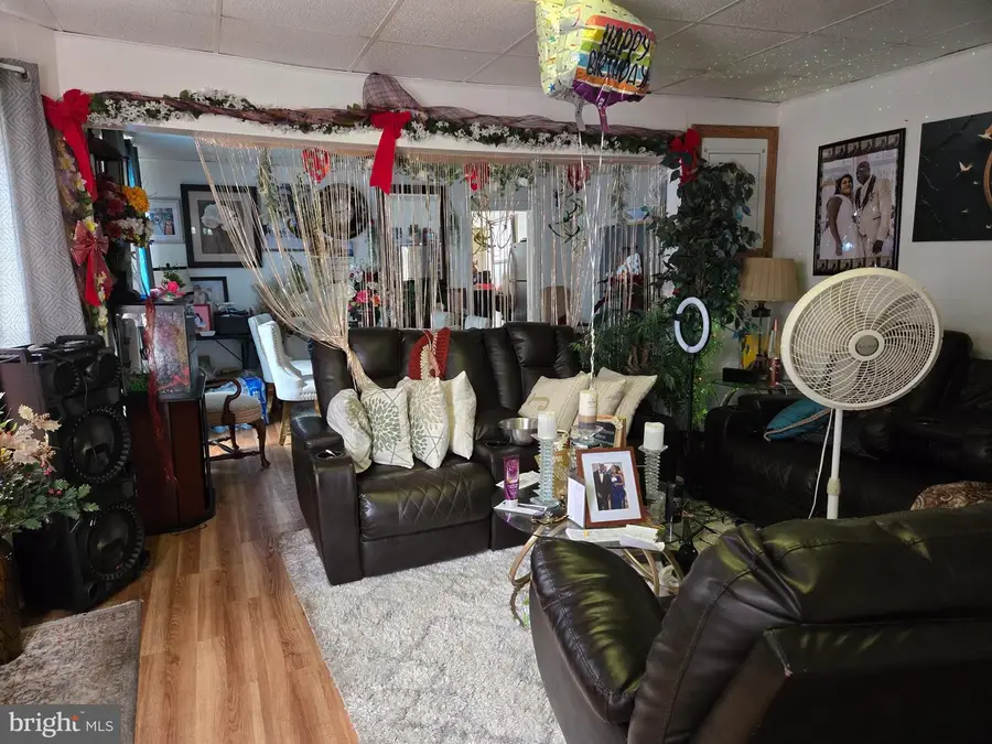 320 E Oak St, Millville, NJ 08332 - Image #3