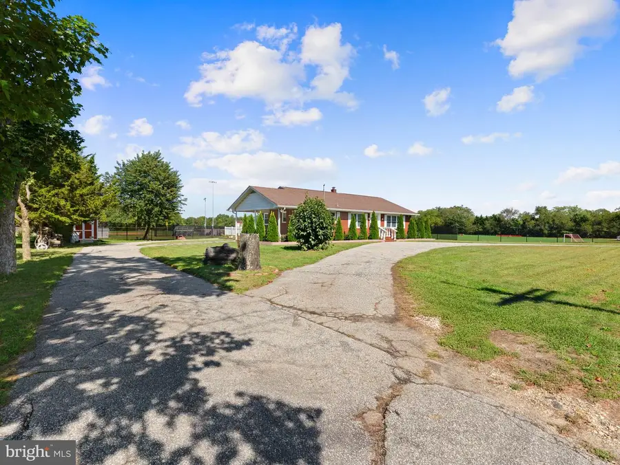3070 E Chestnut Ave, Vineland, NJ 08361 - Image #2