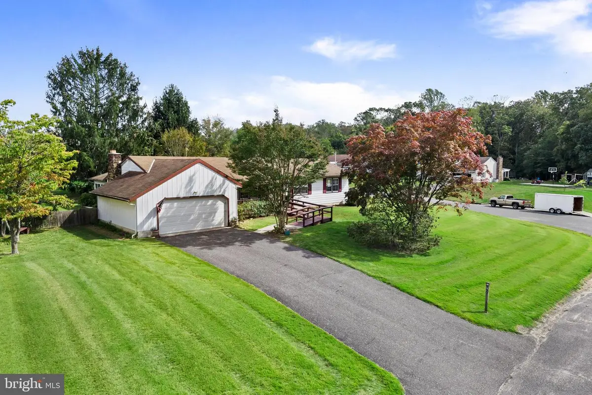 87 Sentry Dr, Bridgeton, NJ 08302 - Image #1