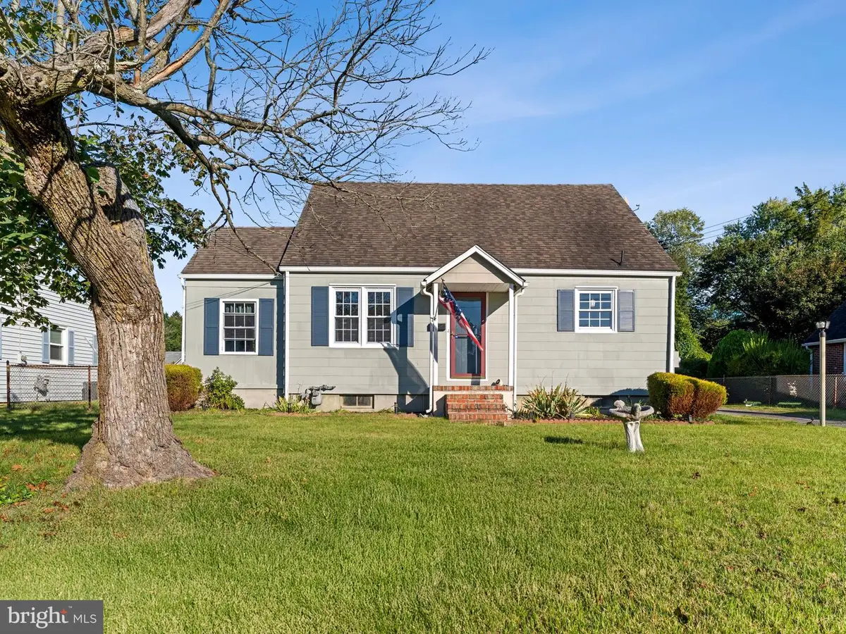 515 Park Ln, Vineland, NJ 08360 - #1