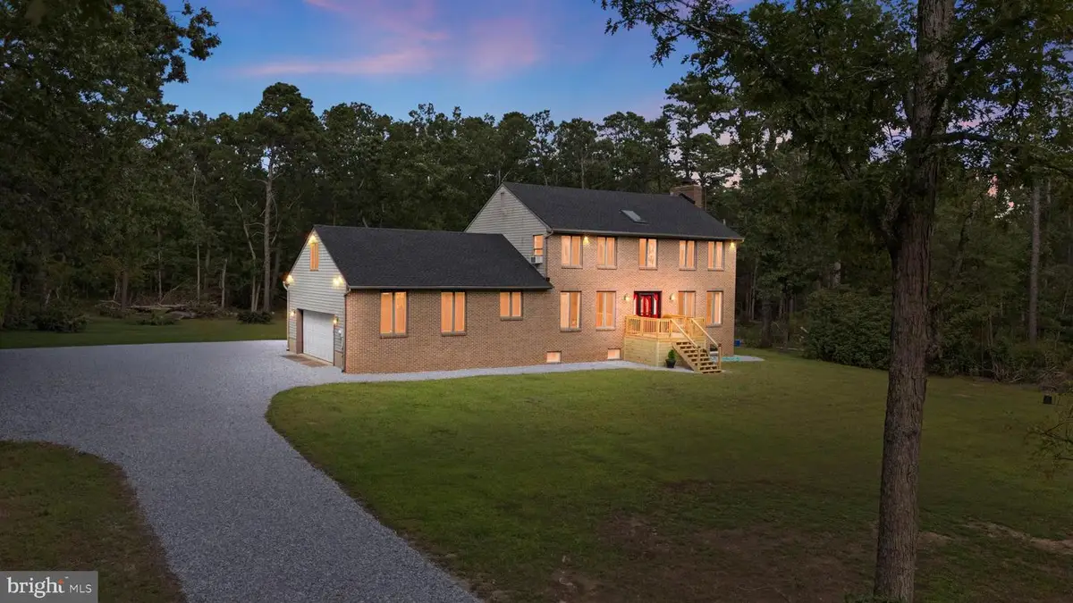 1042 Laurel Ln, Bridgeton, NJ 08302 - Image #1