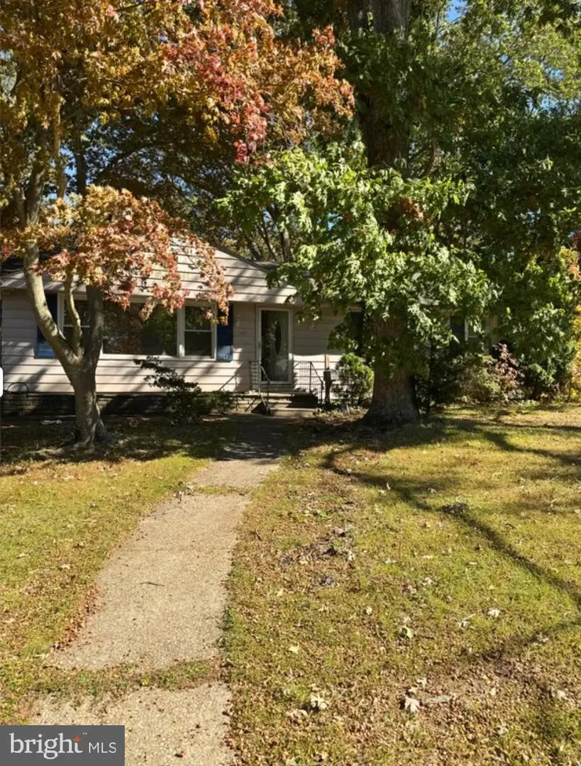 107 Cedarbrook Ave, Bridgeton, NJ 08302 - Image #1