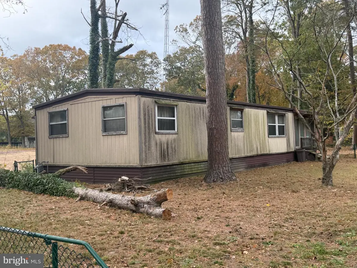 537 Dandelion Rd, Millville, NJ 08332 - Image #1