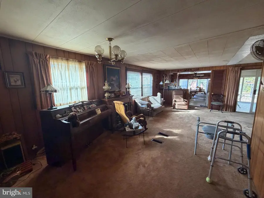 537 Dandelion Rd, Millville, NJ 08332 - Image #2