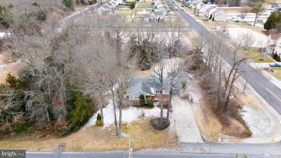 866 N Brewster Rd, Vineland, NJ 08361 - #3