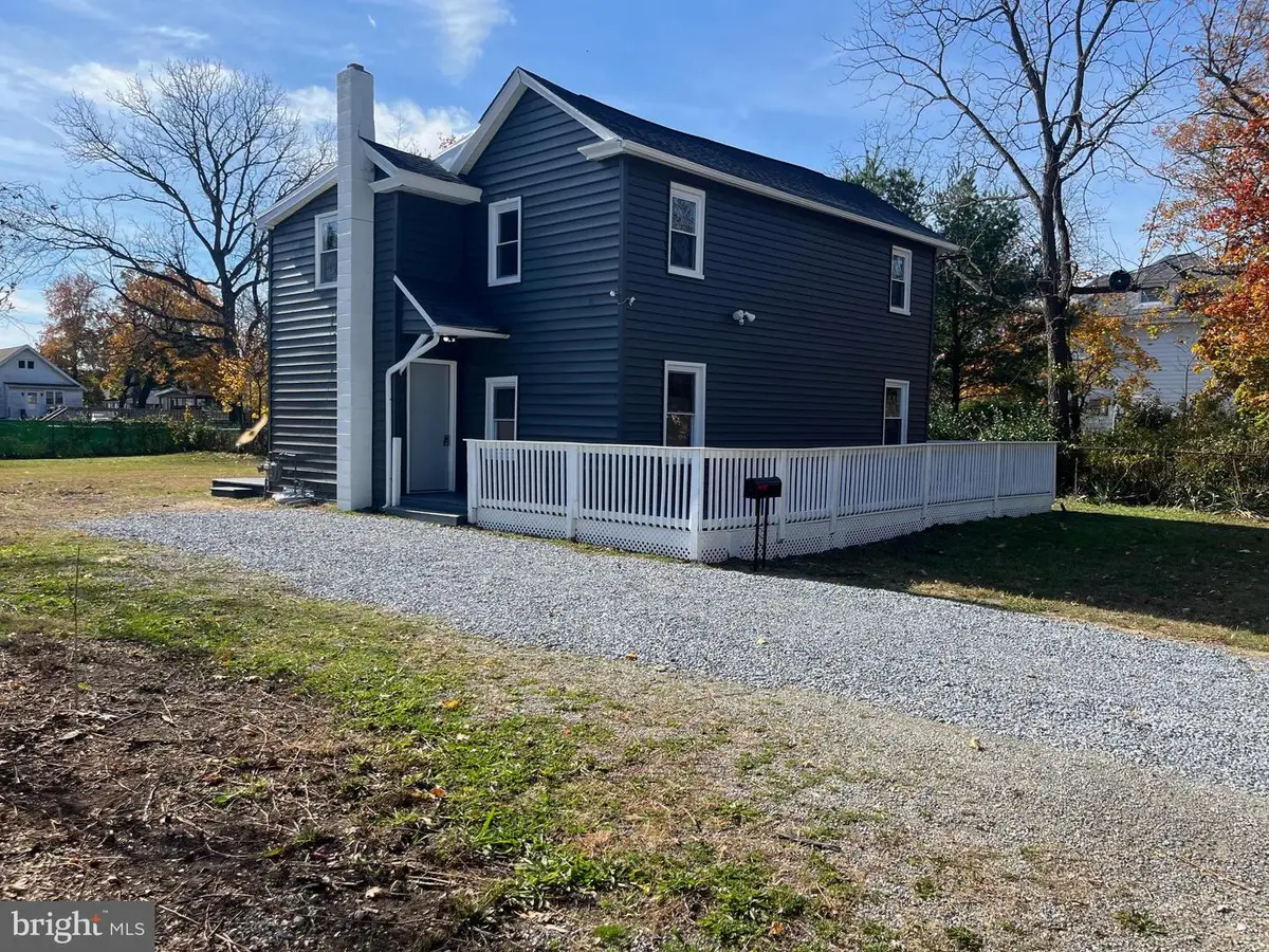 725 E Pine St, Millville, NJ 08332 - #1