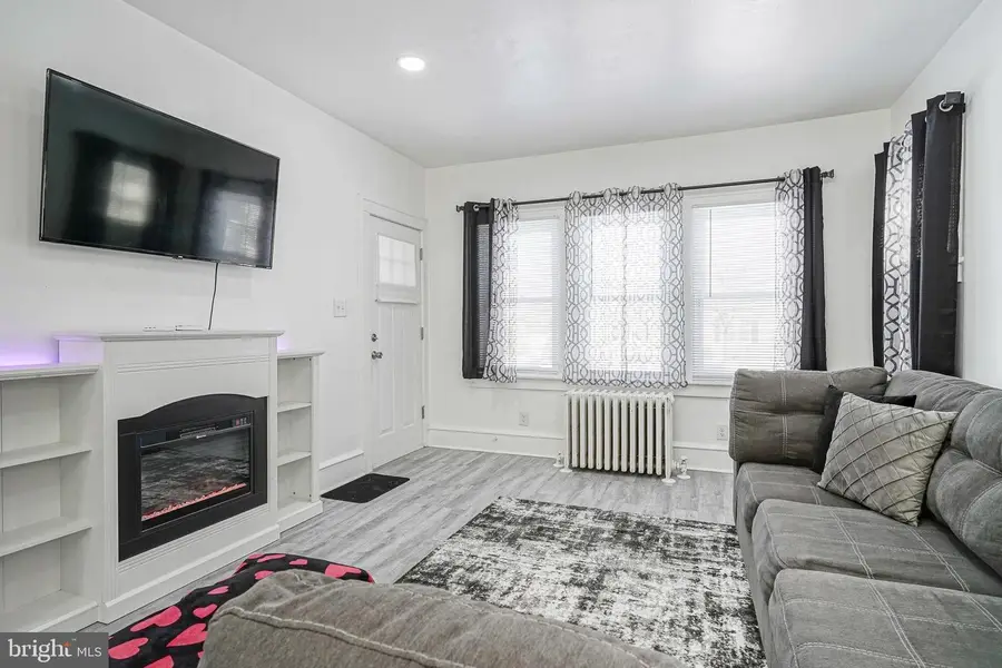 1009 Hamilton Dr, Vineland, NJ 08360 - Image #2