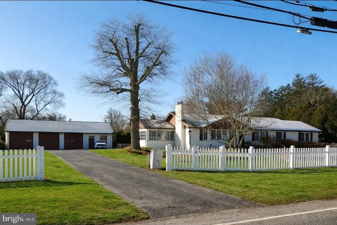 1659 E Walnut Rd, Vineland, NJ 08361 - Image #1