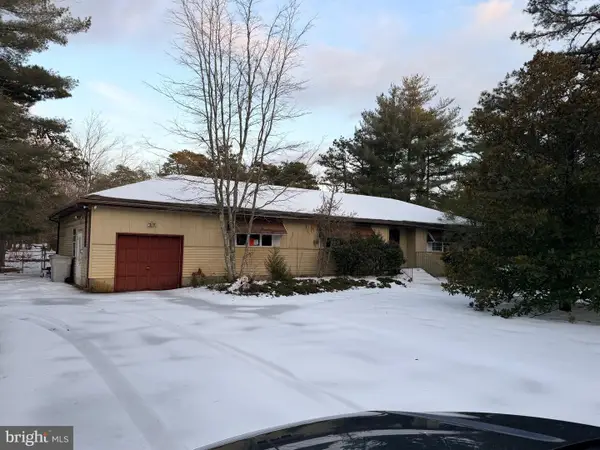 1719 Maurice River Pky, VINELAND, NJ 08360