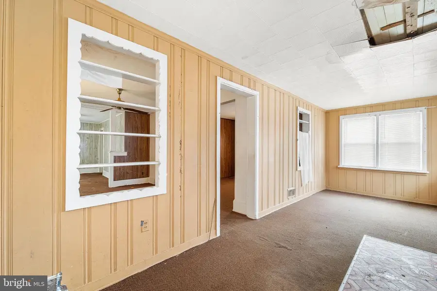 324 S Pine St, Bridgeton, NJ 08302 - #3