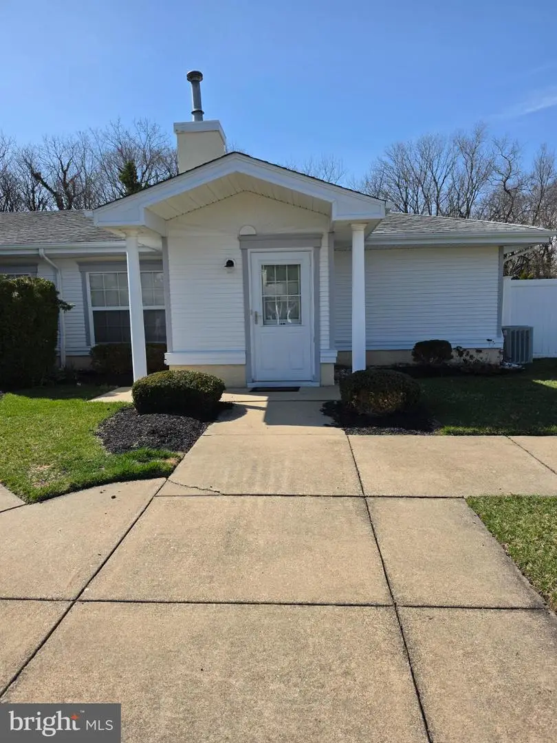 2139 E Chestnut Ave #13, Vineland, NJ 08361 - #1