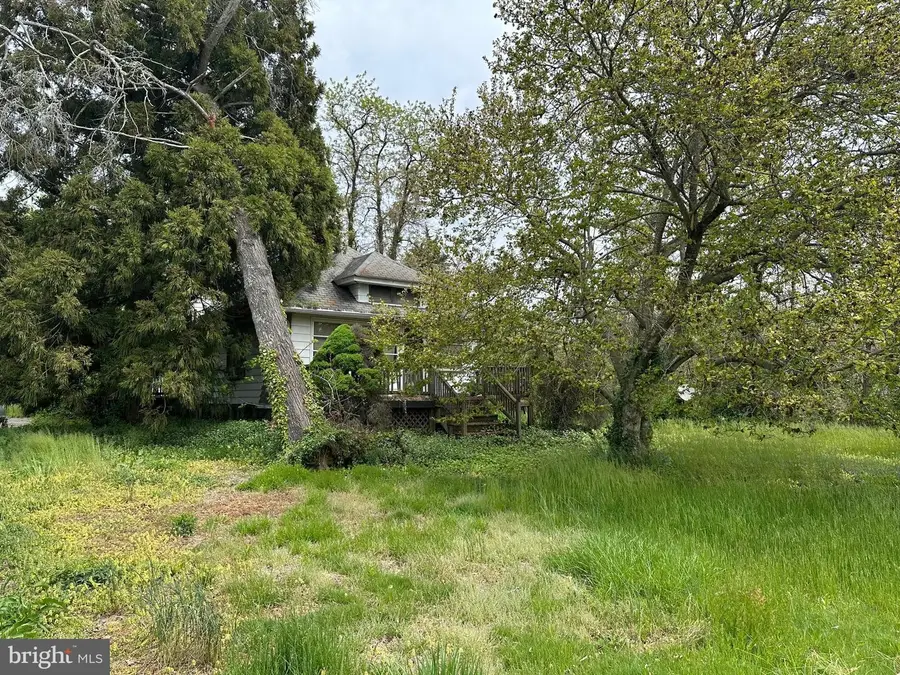 520 W Weymouth Rd, Vineland, NJ 08360 - #2
