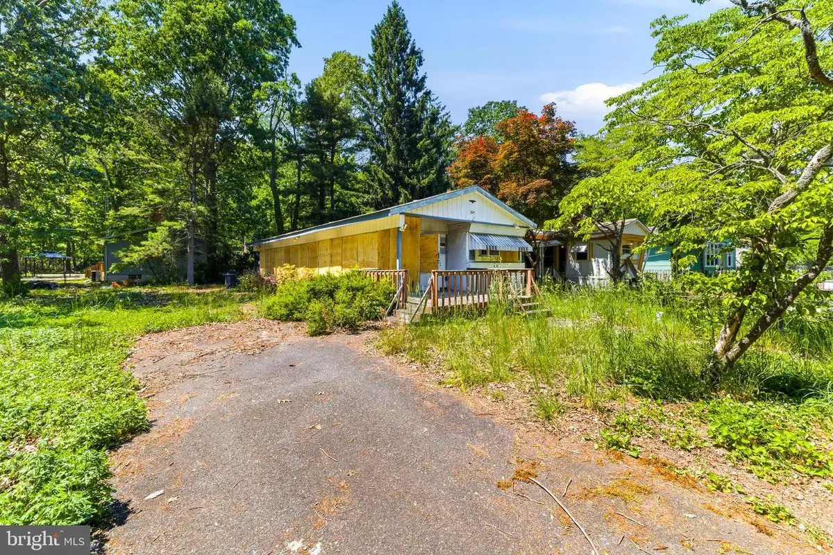 225 Robin Rd, Millville, NJ 08332 - #1