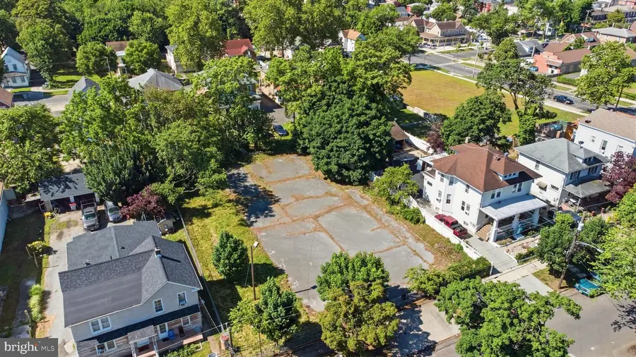 717 E Almond St, Vineland, NJ 08360 - #3