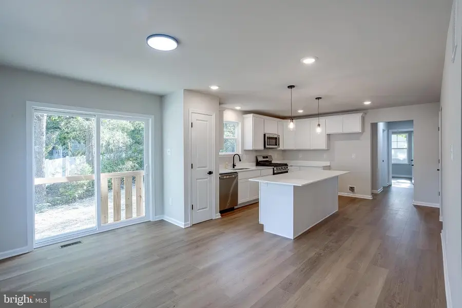 901 Irene St, Millville, NJ 08332 - #3