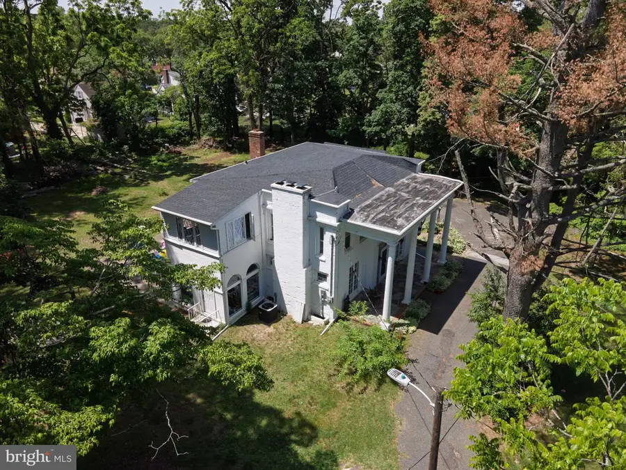 1071 E Park Ave, Vineland, NJ 08360 - #2