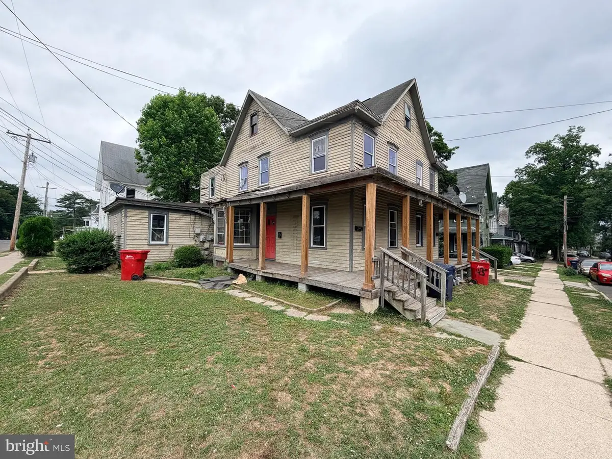 143-145 Oak St, Bridgeton, NJ 08302 - #1