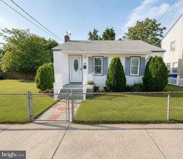22 W Oak St W, MILLVILLE, NJ 08332