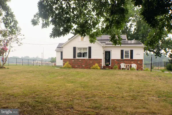 3044 E Chestnut Ave, VINELAND, NJ 08361