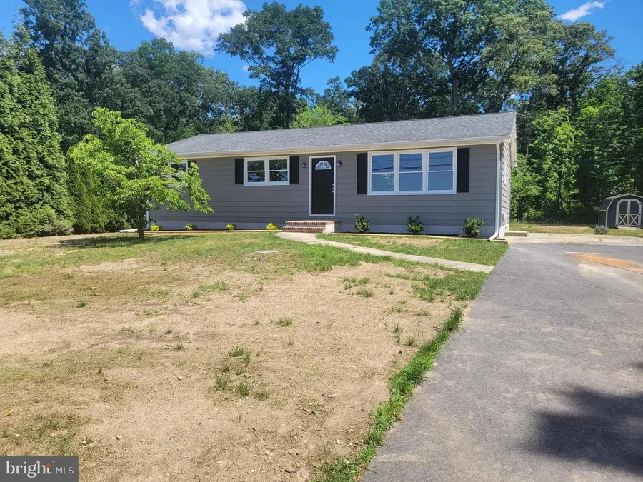 8202 W Buckshutem Rd W, Millville, NJ 08332 - #2
