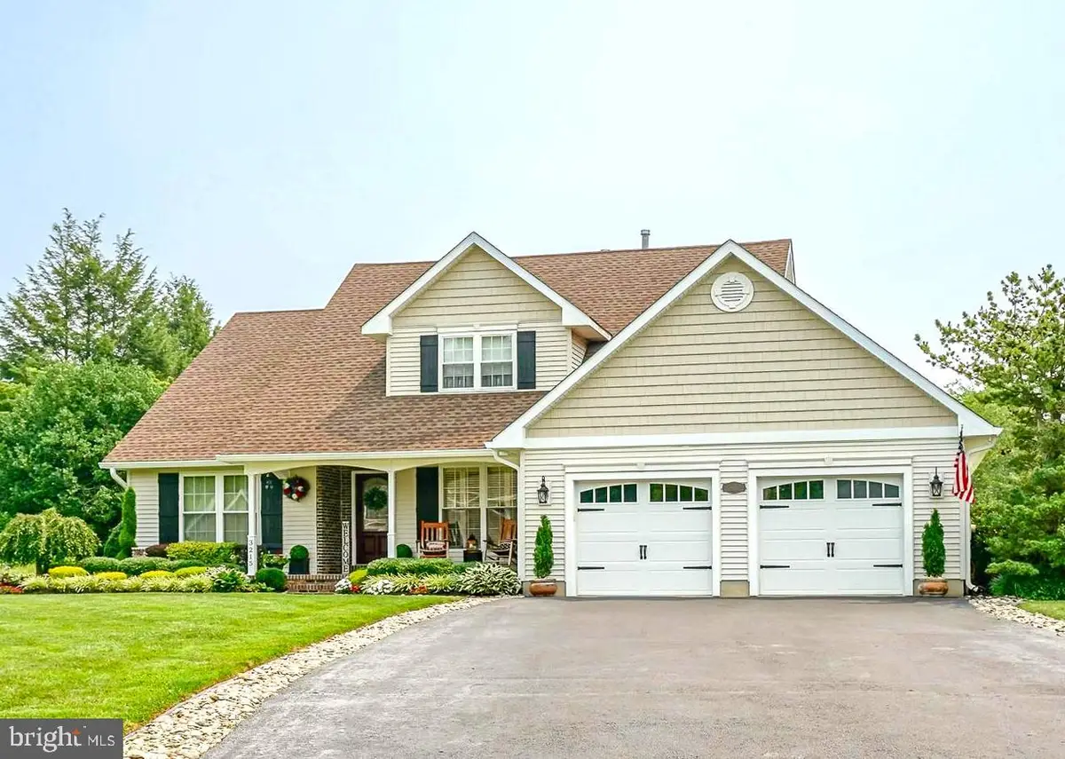 3215 Eglantine Dr, Vineland, NJ 08360 - #1