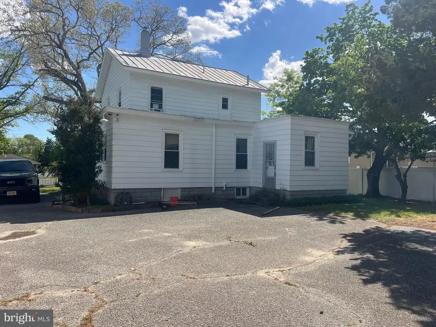242 E Walnut Rd, Vineland, NJ 08360 - #2