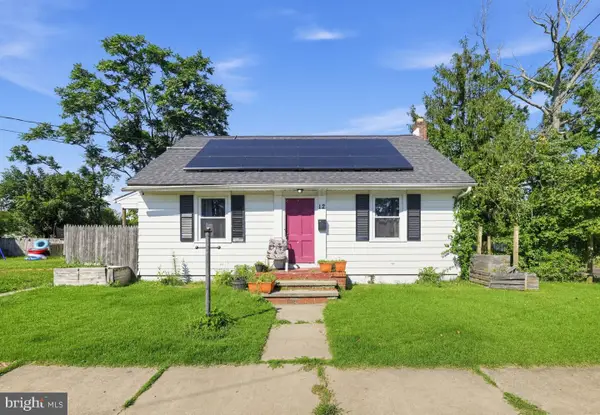 12 N 8th St, MILLVILLE, NJ 08332