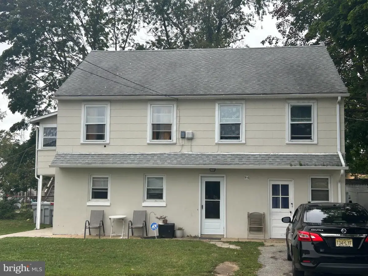916 E Chestnut Ave, Vineland, NJ 08360 - #1