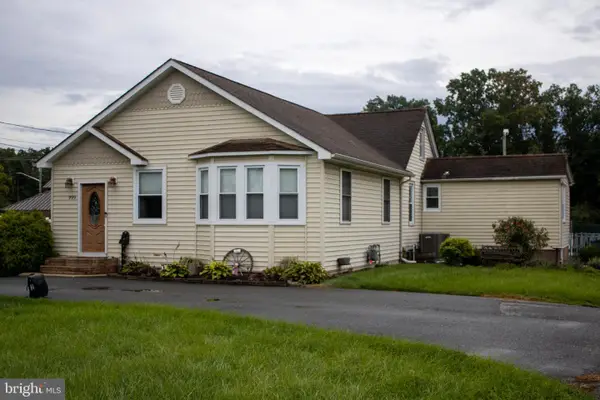 999 W Garden Rd, VINELAND, NJ 08360