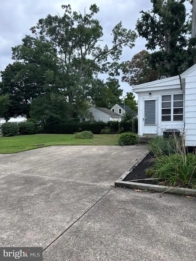 9 N 12th St, Millville, NJ 08332 - #3