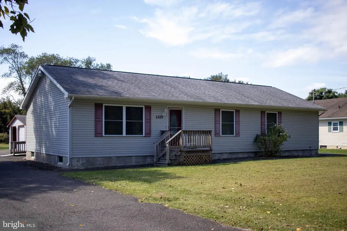1327 Garry Ave, Vineland, NJ 08361 - #1