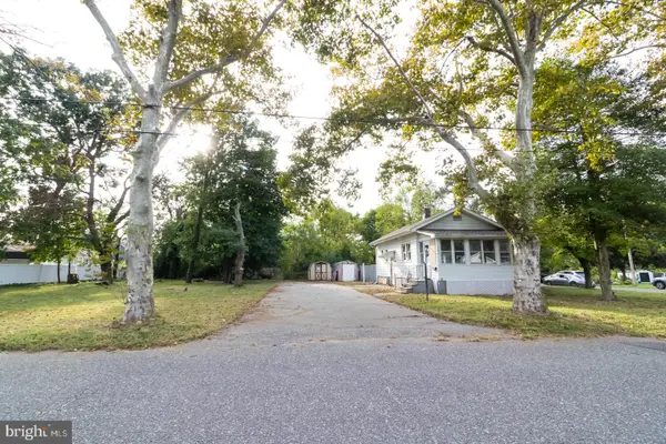 542 Broadlawn Ter, VINELAND, NJ 08360