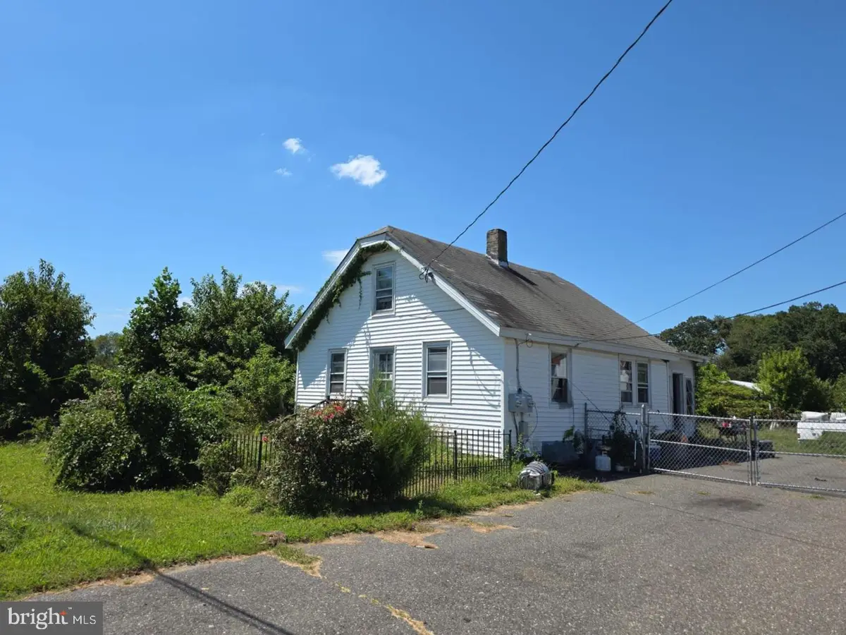 254 Fairton Gouldtown Rd, Bridgeton, NJ 08302 - #1