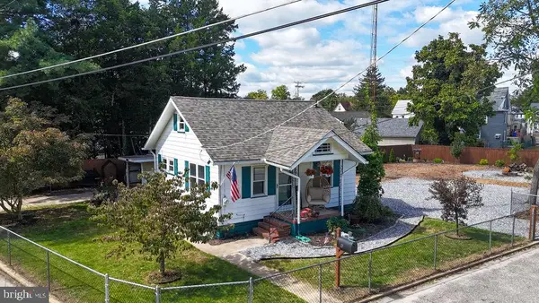 8 Madison Ave, MILLVILLE, NJ 08332