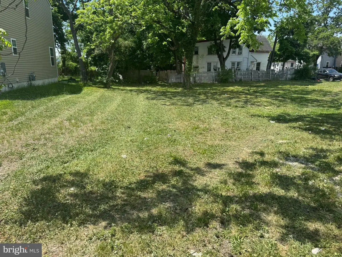 626 N 3rd St, Millville, NJ 08332 - #1