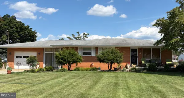 727 S Myrtle St, VINELAND, NJ 08360