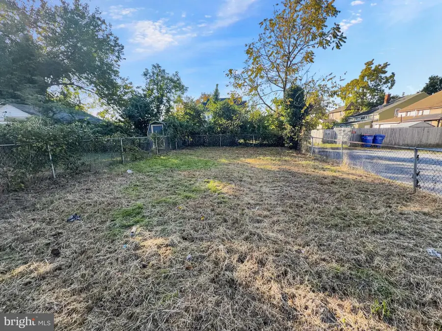 7 W Green St, Millville, NJ 08332 - #3