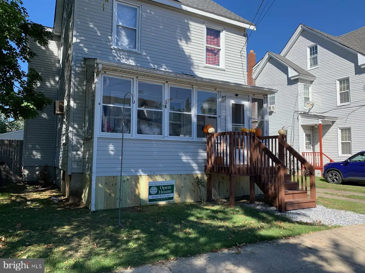 20 W Green St, Millville, NJ 08332 - #1