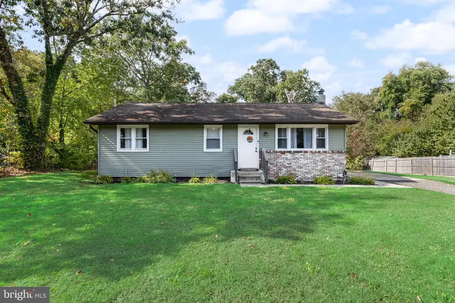 8 Waldens Dr, Bridgeton, NJ 08302 - #2