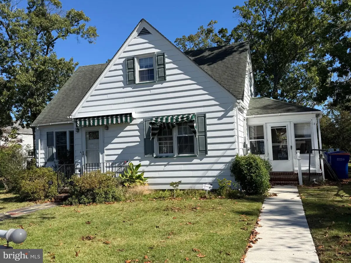 105 N 11th St, Millville, NJ 08332 - #1