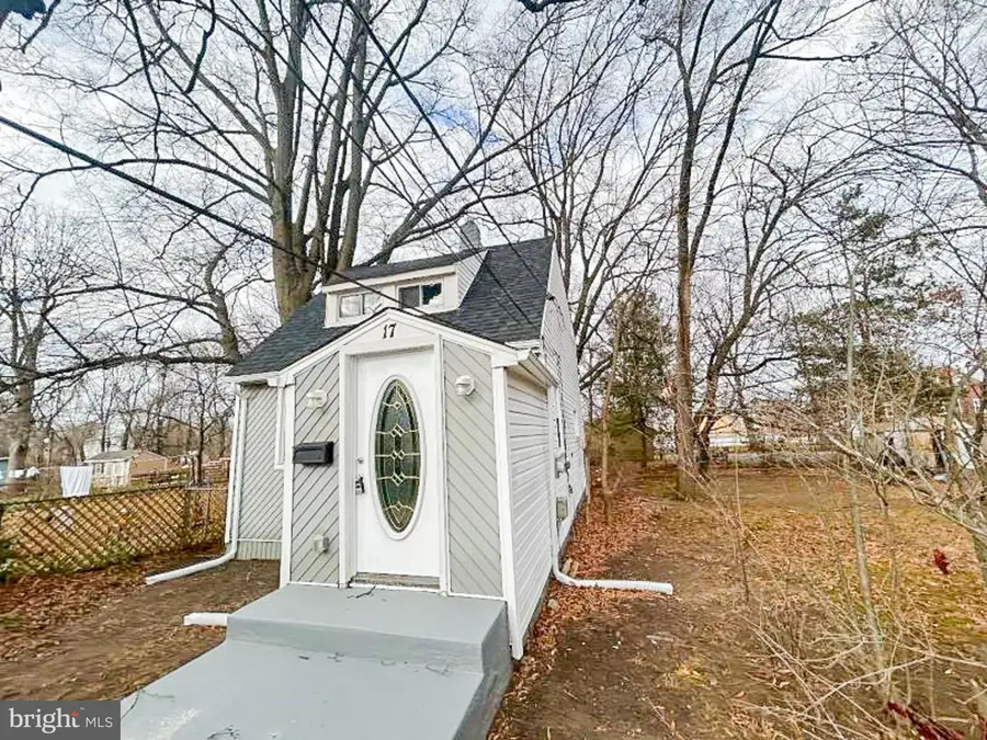 17 W Buckingham Ave, Mount Ephraim, NJ 08059 - Image #2