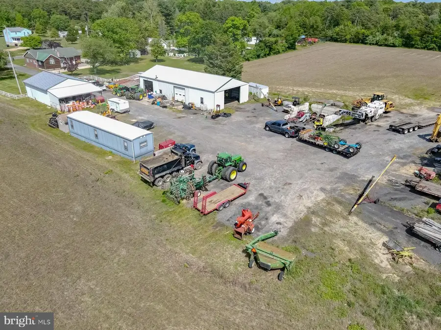 329 Lakedale Rd, Berlin, NJ 08009 - Image #3