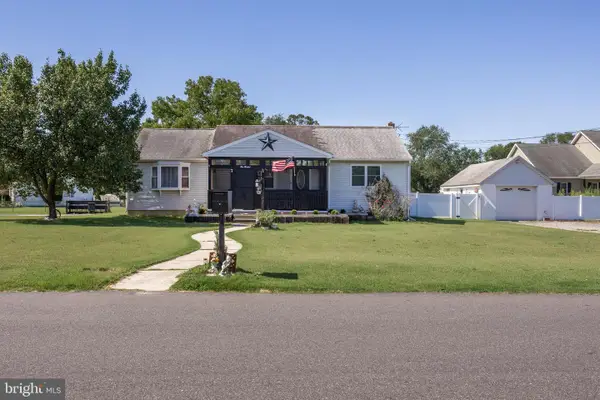 200 W Landing Rd, BLACKWOOD, NJ 08012