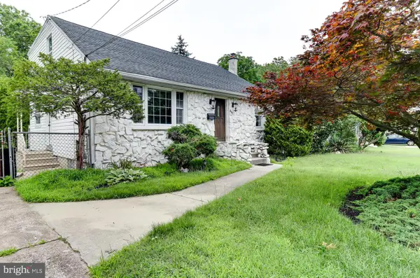 605 4th Ave, LINDENWOLD, NJ 08021