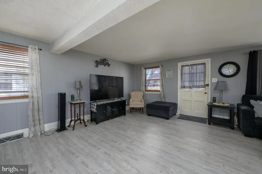 5532 Whitman Ter, Pennsauken, NJ 08109 - Image #2