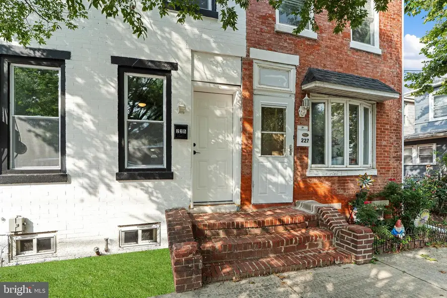225 Market St, Gloucester City, NJ 08030 - Image #2