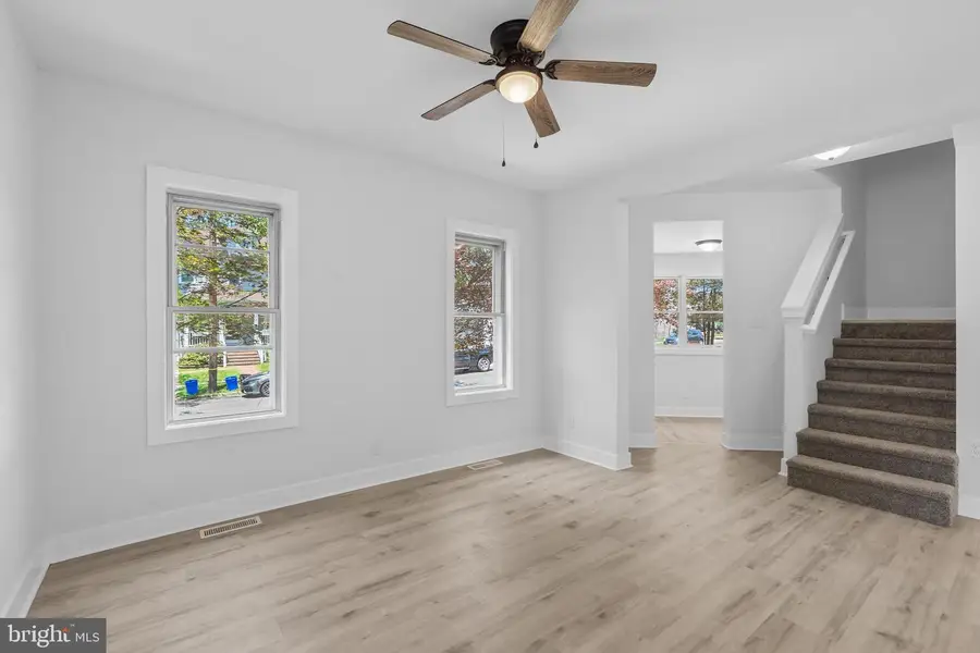 16 W Greenwood Ave, Oaklyn, NJ 08107 - Image #2