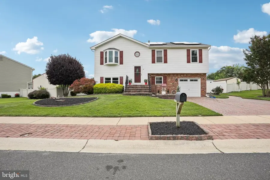24 Brookstone Dr, Voorhees, NJ 08043 - Image #3
