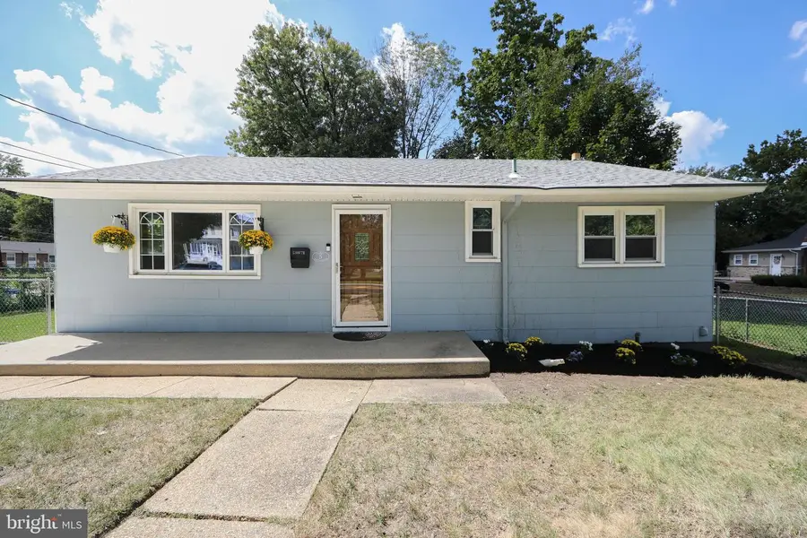 5 S Warwick Rd, Somerdale, NJ 08083 - Image #2